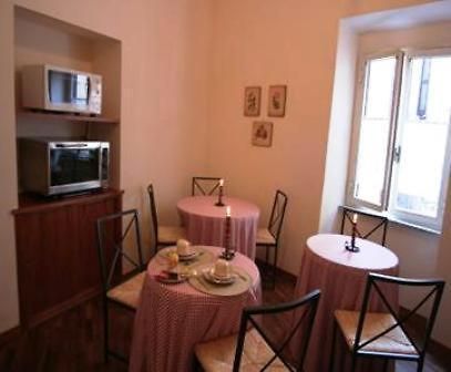 B&B Vicolo Vecchio 테라치나 외부 사진
